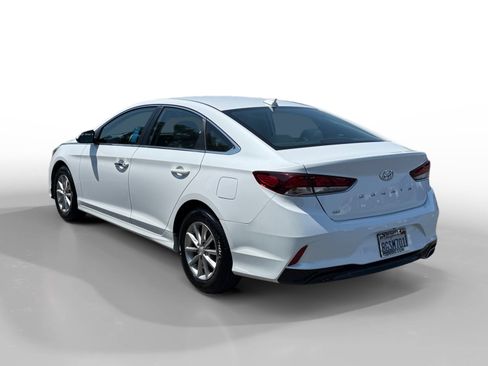 Used 2018 Hyundai Sonata SE FWD image 3