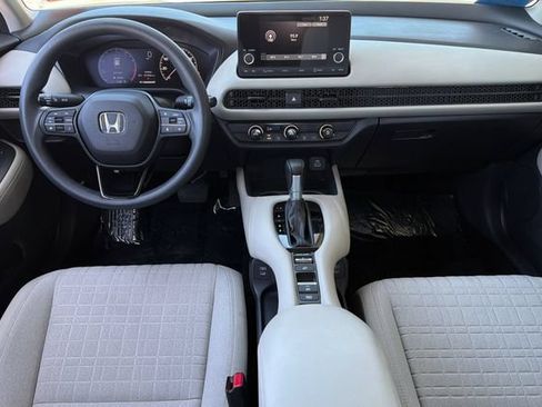 Certified 2025 Honda HR-V LX image 17
