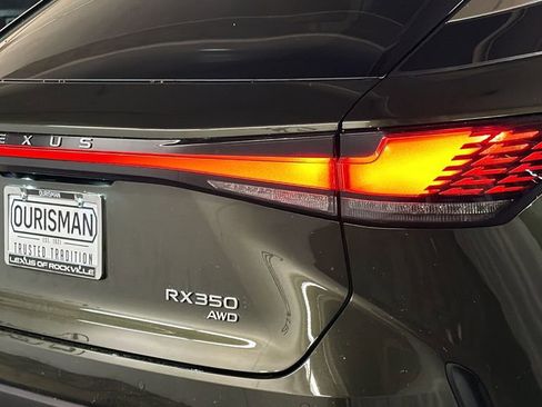 Used 2024 Lexus RX 350 Premium image 9