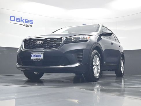Used 2020 Kia Sorento LX w/ LX I4 Convenience Package AWD/4WD image 39