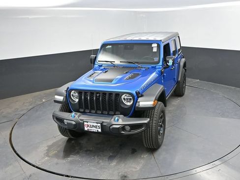 Used 2022 Jeep Wrangler Unlimited Rubicon 4xe w/ Cold Weather Group AWD/4WD image 42