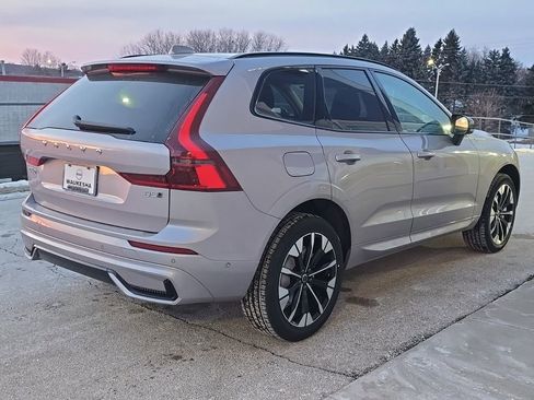New 2026 Volvo XC60 B5 Plus w/ Climate Package AWD/4WD image 5