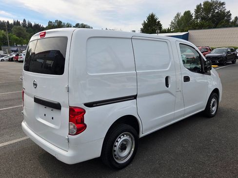 Used 2020 Nissan NV200 S w/ Back Door Glass Package FWD image 7