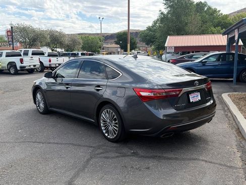 Used 2017 Toyota Avalon Limited w/ All Weather Liner Package FWD image 7