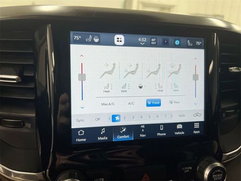 Used 2022 RAM 1500 Laramie image 15