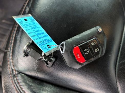 Used 2021 Jeep Wrangler Unlimited Rubicon w/ Trailer Tow Package image 30