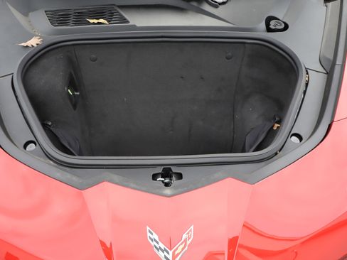 Used 2024 Chevrolet Corvette Stingray Premium Conv w/ Chrome Exterior Badge Package image 37