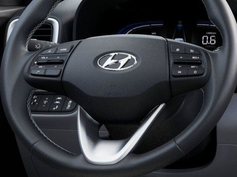 New 2026 Hyundai Venue SEL FWD image 17