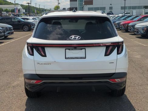 Certified 2024 Hyundai Tucson SEL w/ Convenience Package AWD/4WD image 4