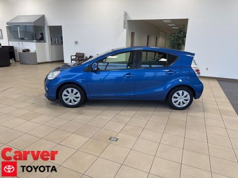 Used 2014 Toyota Prius C Two image 1