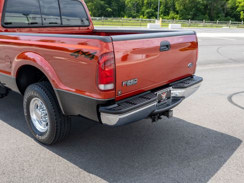 Used 2000 Ford F250 XL AWD/4WD image 34