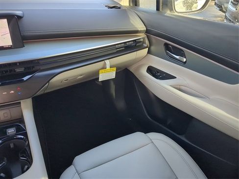 New 2025 Nissan Murano SL image 16