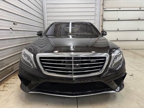 Used 2015 Mercedes-Benz S 63 AMG 4MATIC Sedan image 2