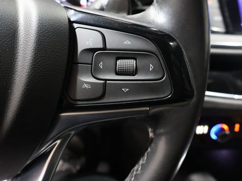 Used 2023 Buick Enclave Avenir w/ Avenir Technology Package image 43