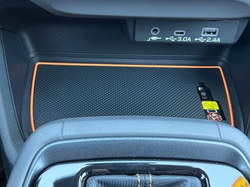 Used 2025 Subaru Crosstrek 2.5i Wilderness w/ Crosstrek Mirror Package AWD/4WD image 30