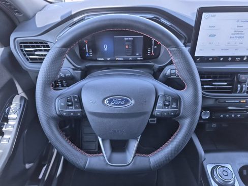 Used 2024 Ford Escape ST-Line w/ Tech Pack #1 AWD/4WD image 22