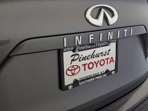 Used 2019 INFINITI QX50 Luxe w/ Navigation Package FWD image 36