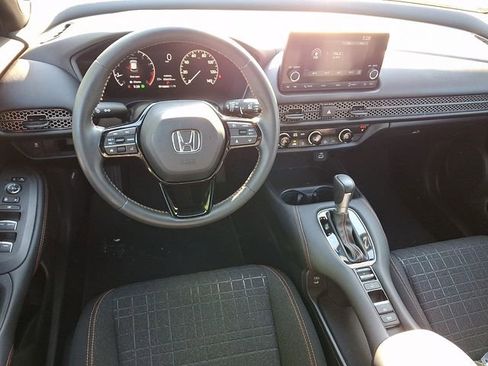 Certified 2024 Honda HR-V Sport image 11