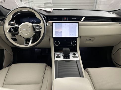 Used 2026 Jaguar F-PACE R-Dynamic S image 13