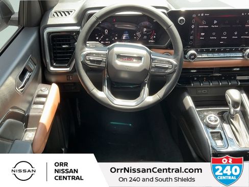 Used 2025 GMC Canyon AT4 w/ Technology Plus Package AWD/4WD image 14