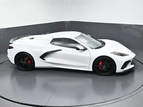 Used 2024 Chevrolet Corvette Stingray Convertible w/ 1LT RWD image 39