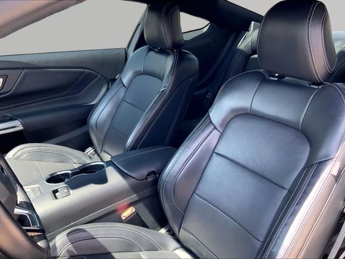Used 2024 Ford Mustang GT Premium RWD image 8
