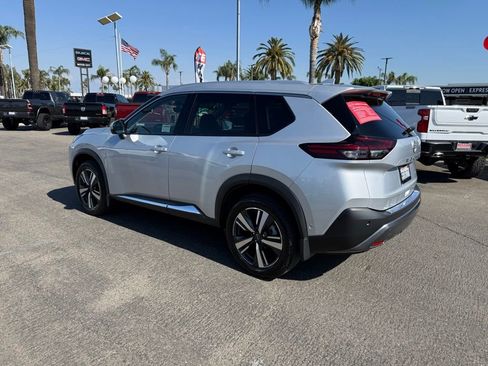 Certified 2023 Nissan Rogue SL w/ SL Premium Package FWD image 4