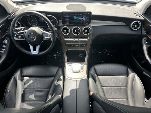 Used 2020 Mercedes-Benz GLC 300 image 10