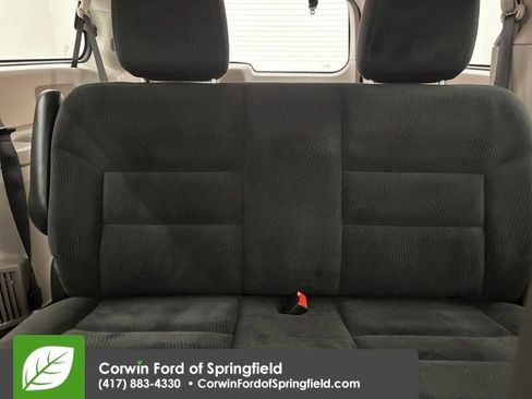 Used 2016 Dodge Grand Caravan American Value Package image 17