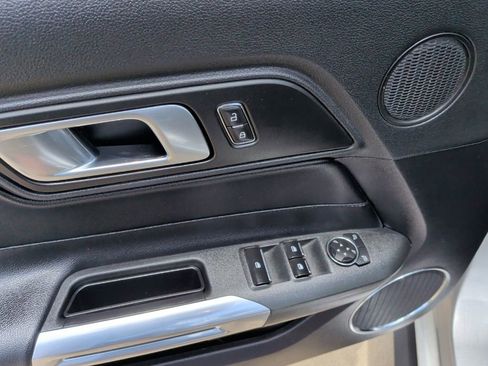 Used 2019 Ford Mustang Premium RWD image 11