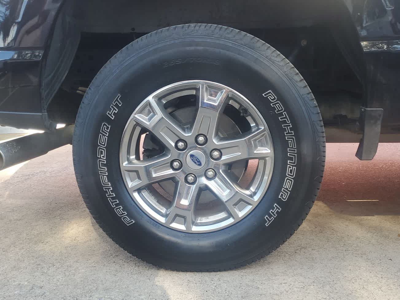 Used 2021 Ford F150 Lariat AWD/4WD image 12