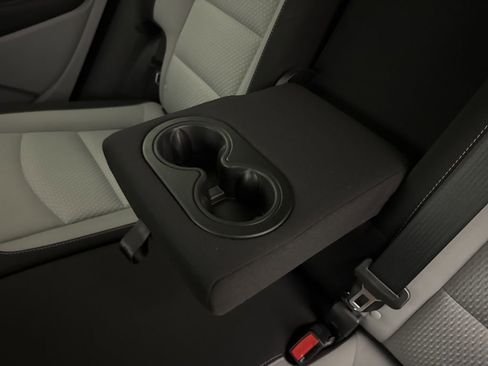 Used 2023 GMC Terrain SLE w/ Driver Convenience Package image 36