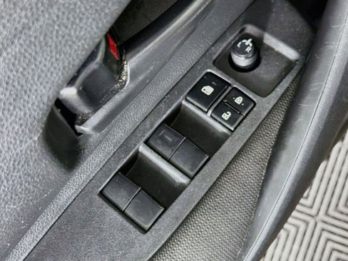 Used 2024 Toyota Corolla LE FWD image 23