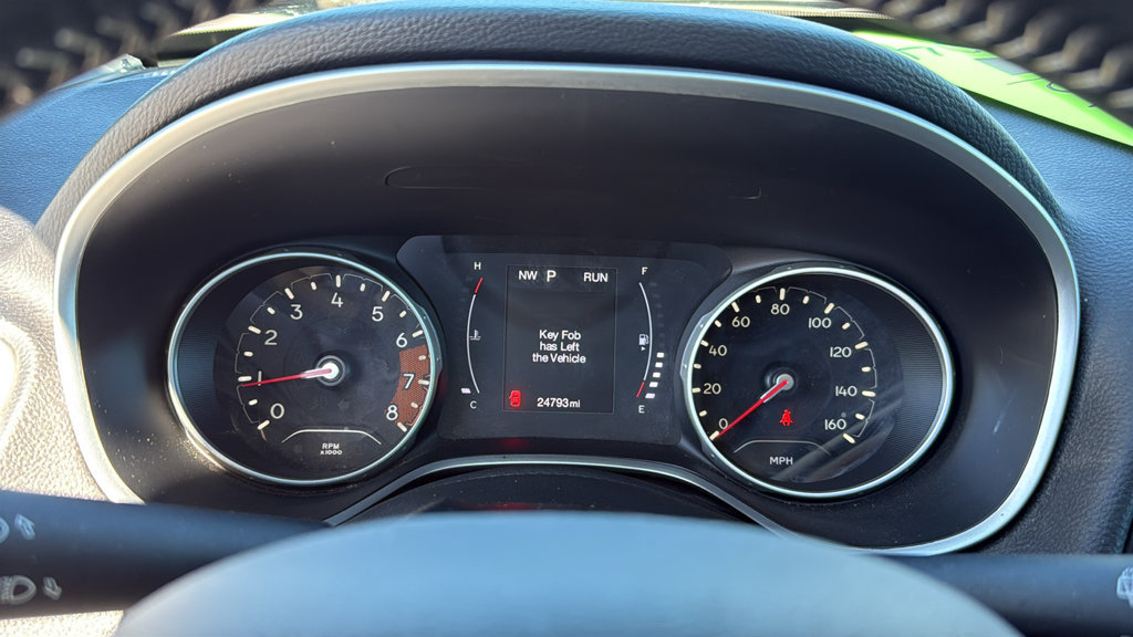 Used 2021 Jeep Compass Latitude w/ Sun and Sound Group AWD/4WD image 19