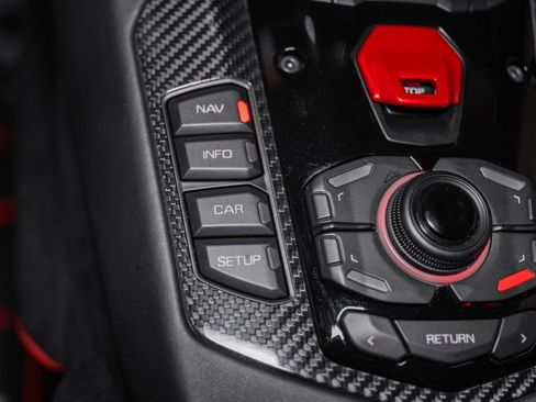 Used 2021 Lamborghini Aventador SVJ AWD/4WD image 47
