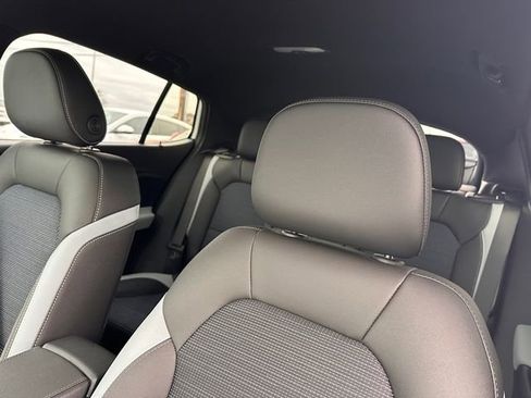 New 2026 Buick Envista Preferred image 25