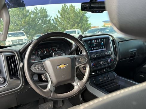 Used 2018 Chevrolet Silverado 2500 LTZ w/ Midnight Edition AWD/4WD image 15