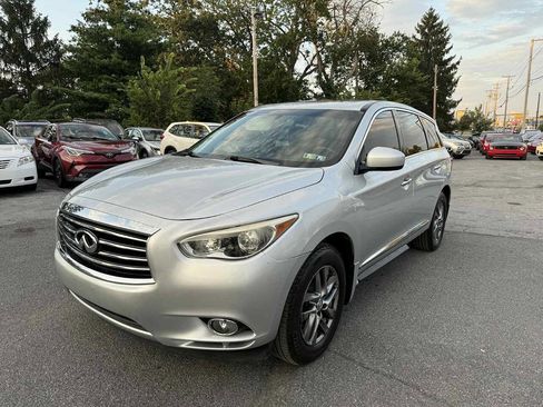 Used 2015 INFINITI QX60 AWD w/ Premium Package image 2