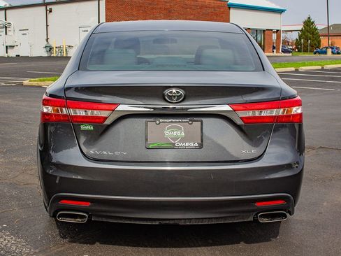 Used 2013 Toyota Avalon XLE image 8