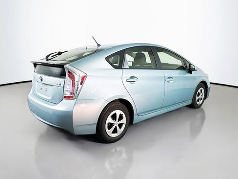 Used 2015 Toyota Prius Two image 6