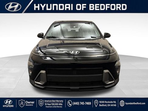 Used 2024 Hyundai Kona SE AWD/4WD image 2