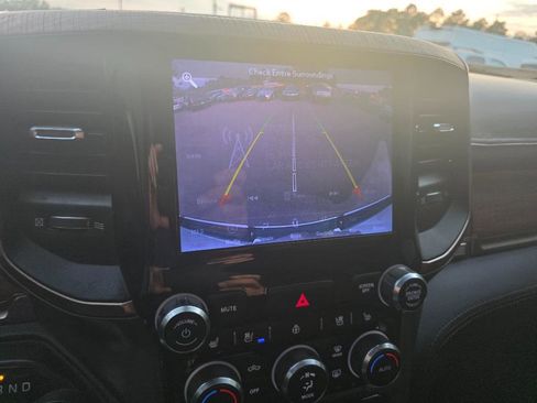 Used 2019 RAM 1500 Limited w/ Bed Utility Group image 16