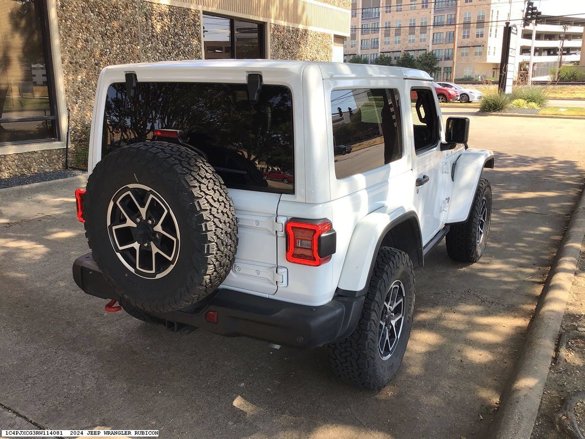 Used 2024 Jeep Wrangler Rubicon AWD/4WD image 6