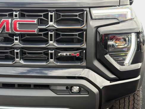 New 2026 GMC Canyon AT4 w/ Technology Plus Package AWD/4WD image 9