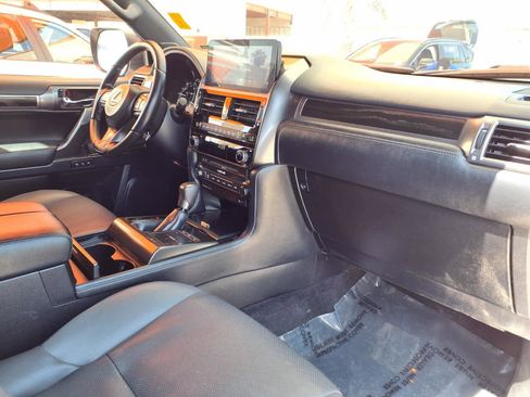Used 2022 Lexus GX 460 w/ Black Line Special Edition AWD/4WD image 22
