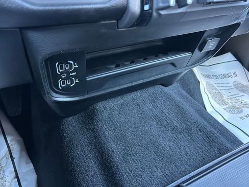 New 2026 RAM 2500 Tradesman AWD/4WD image 26