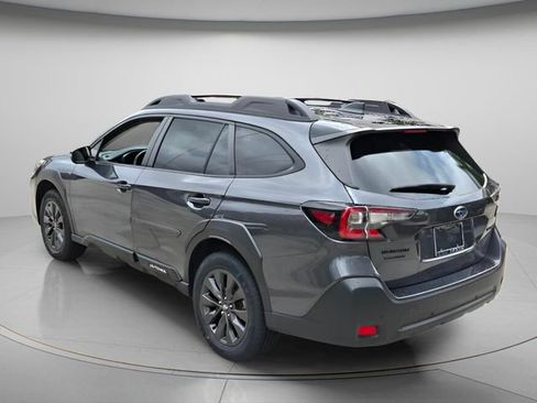 Used 2024 Subaru Outback Onyx Edition AWD/4WD image 7