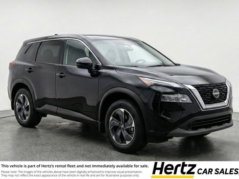 Used 2025 Nissan Rogue SV image 1