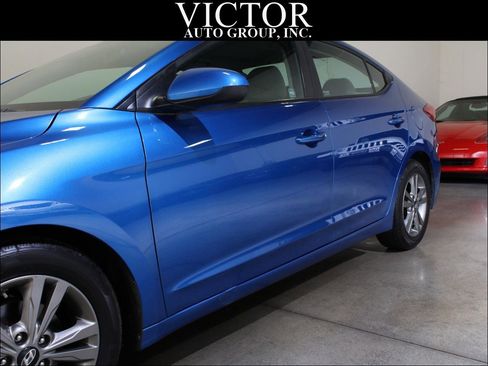 Used 2018 Hyundai Elantra SEL FWD image 6