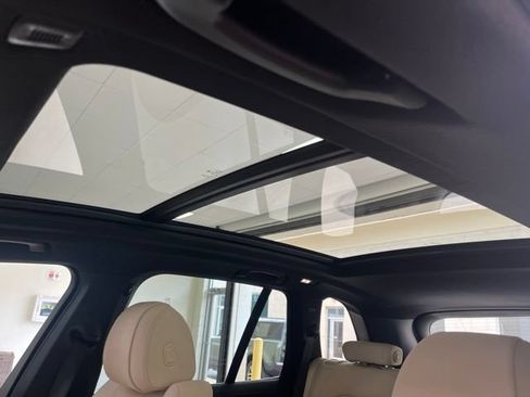 Used 2022 BMW X5 sDrive40i w/ Parking Assistance Package RWD image 11